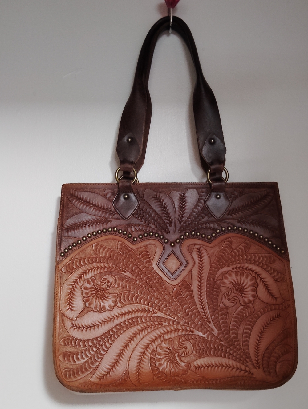 Anabaglish Brown Tooled Leather Purse